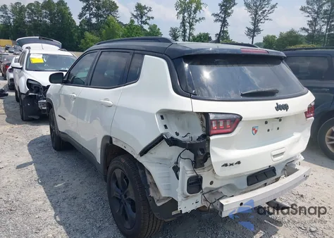 2019 Jeep Compass Altitude 4X4 from USA, damaged, VIN 3C4NJDBB6KT741137